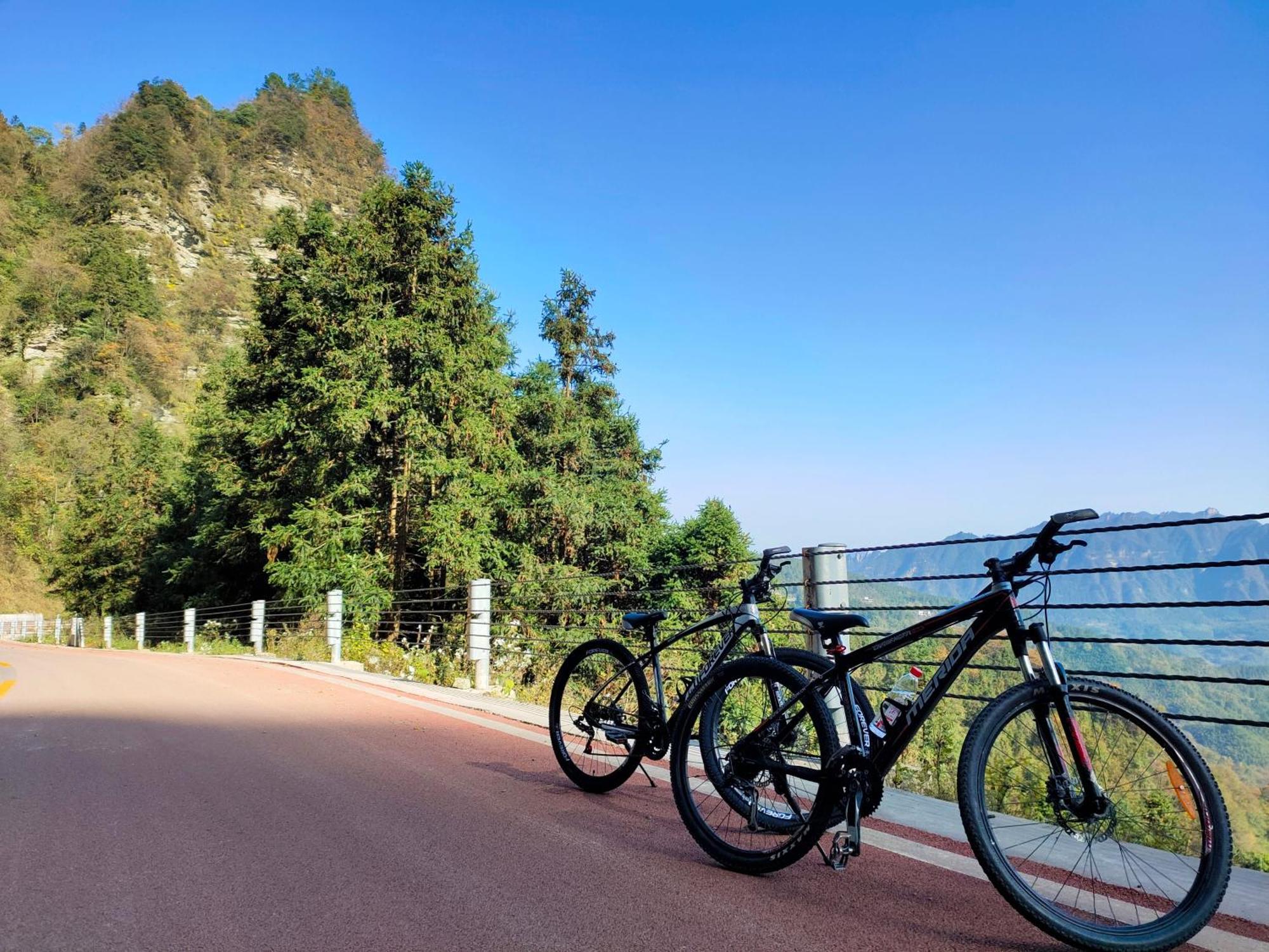 Hilltop House Resort Zhangjiajie Dış mekan fotoğraf